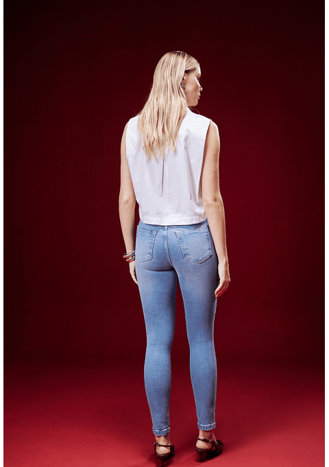 Calça Skinny com Cintura Alta e Cinto