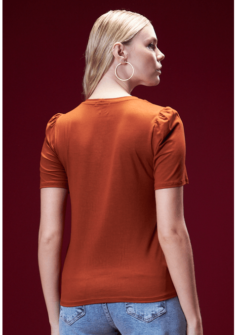 T-Shirt Básica com Manga Plissada