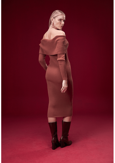 Vestido Midi Ombro a Ombro