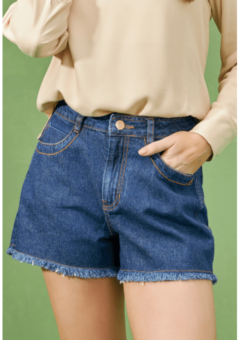 Shorts Jeans Amanda com Barra Desfiada