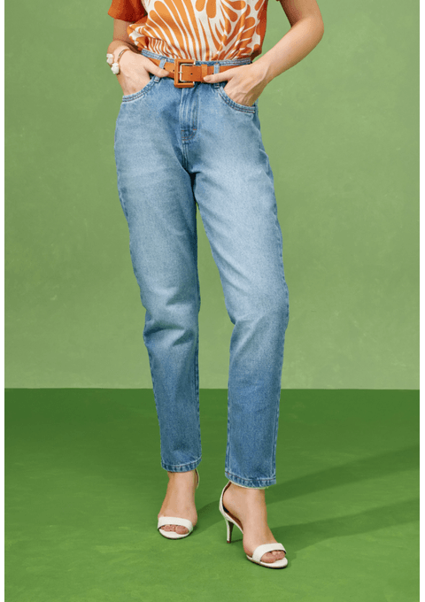 Calça Jeans Mom com Cinto Personalizado