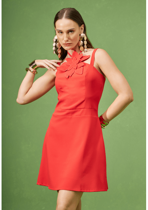 Vestido Curto com Detalhe Floral