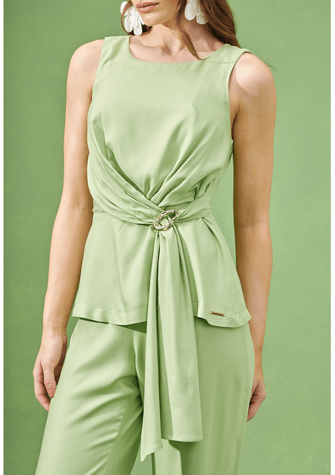 Blusa com Amarração Frontal