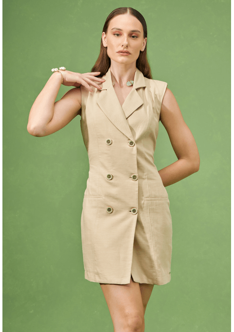 Vestido Curto Alfaiatado com Lapela e Botões