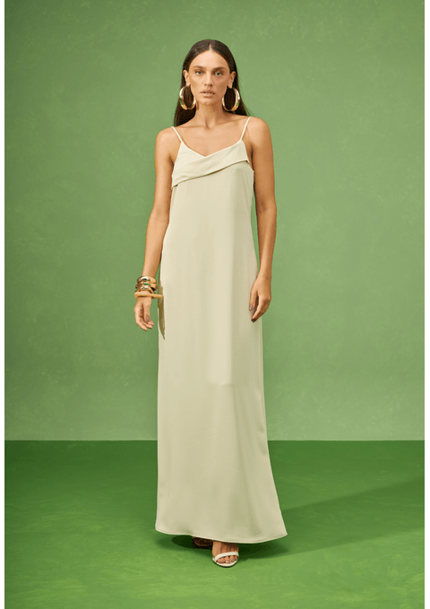 Vestido com Detalhe Assimétrico no Busto