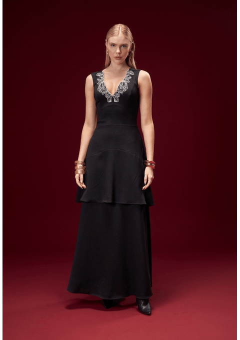 Vestido Longo Com Bordado