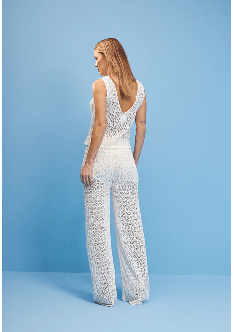 Conjunto em Tricot com Blusa Sem Mangas e Calça Reta