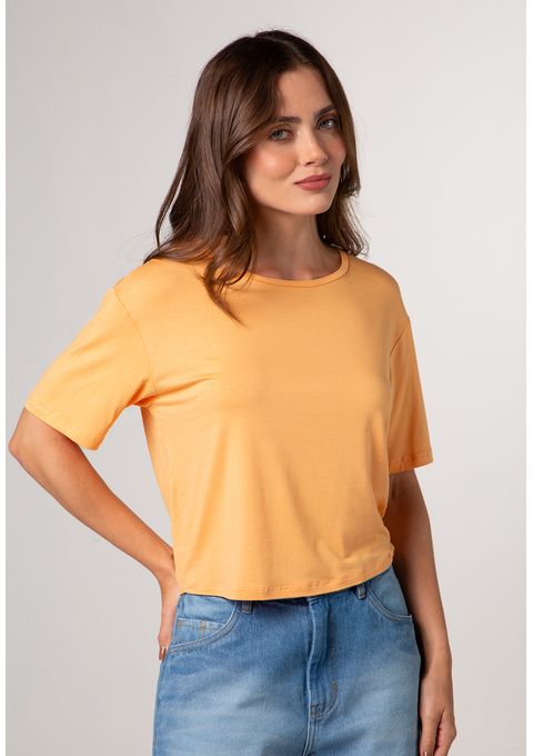 T-shirt Minimalista com Modelagem Ampla