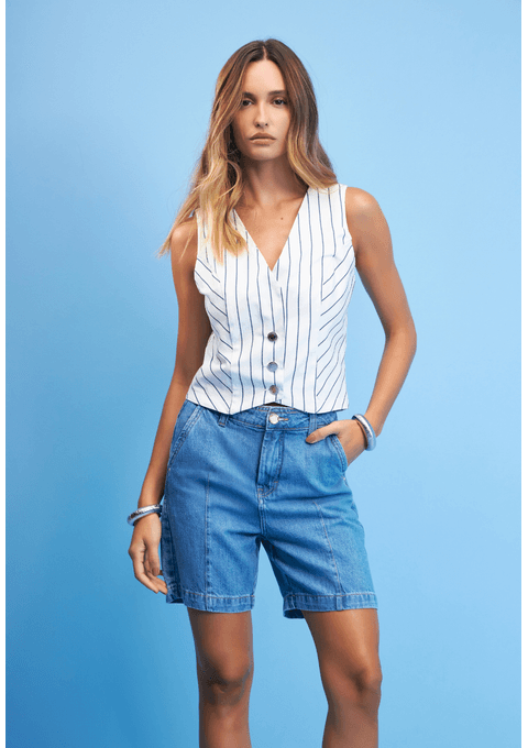 Bermuda Jeans com Recortes