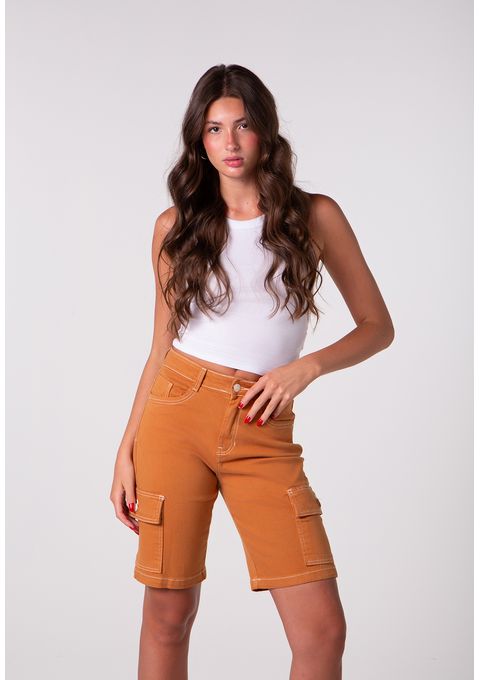 Bermuda Amanda com Pesponto Contrastante