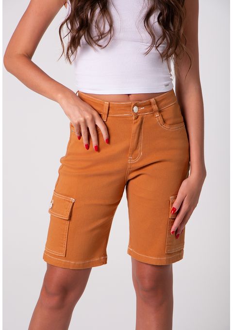 Bermuda Amanda com Pesponto Contrastante