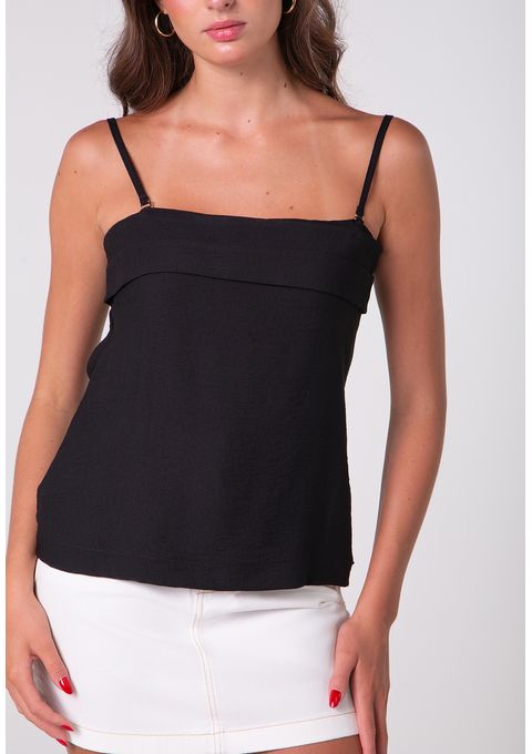Blusa Lisa com Alças Finas e Decote Reto